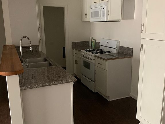 5th image of 3666 Westwood Blvd #104