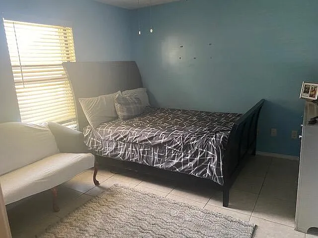 1165 SW Goodman Ave — Photo 10