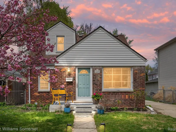 2409 Tufts Ave, Royal Oak, MI 48067