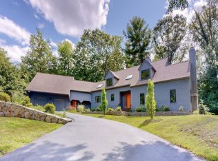 32 Garvey Rd, Framingham, MA 01701