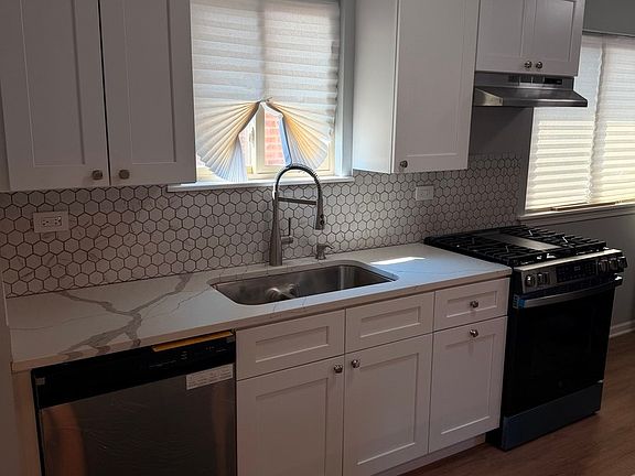 4th image of 8844 S Halsted St
