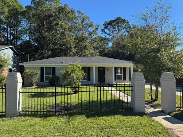 3410 Vestavia St, Mobile, AL 36612