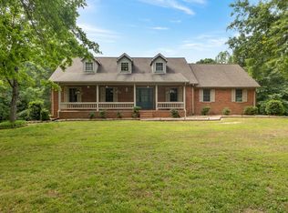 2235 Rockcastle Rd, Cadiz, KY 42211
