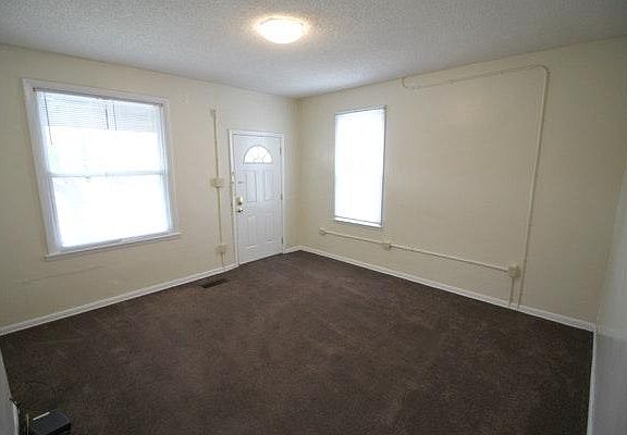 2nd image of 115 Chittenden Ave