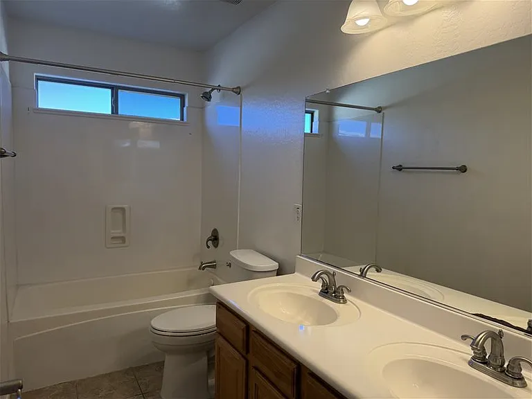 2535 E Electra Ln — Photo 14