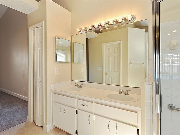4th image of 8901 Eastman Dr #0