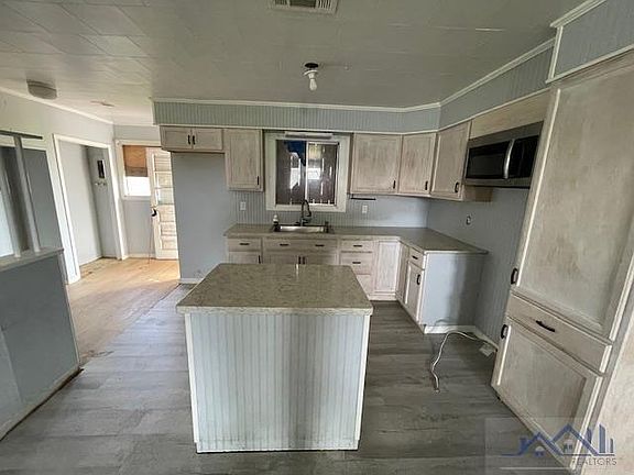 3rd image of 12250 W Avenue A