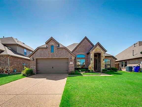 3rd image of 419 Driftwood Ct
