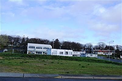 3rd image of 1091 SE Pioneer Way