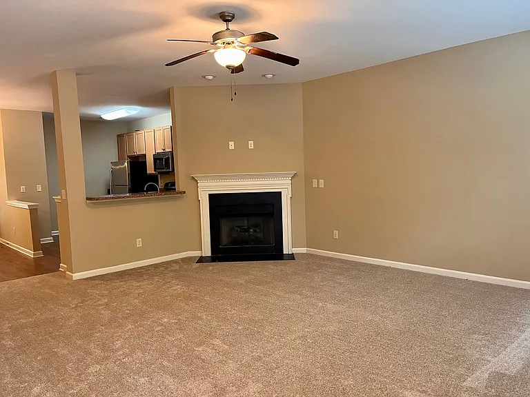 6181 Neuse Wood Dr — Photo 3
