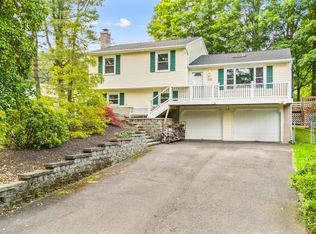 246 Rocky Top Rd, Hamden, CT 06514