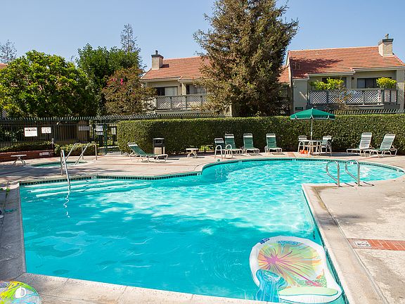 4th image of 3525 W Greentree Cir #122