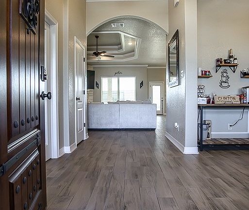 5th image of 8203 Grand Oaks Ln