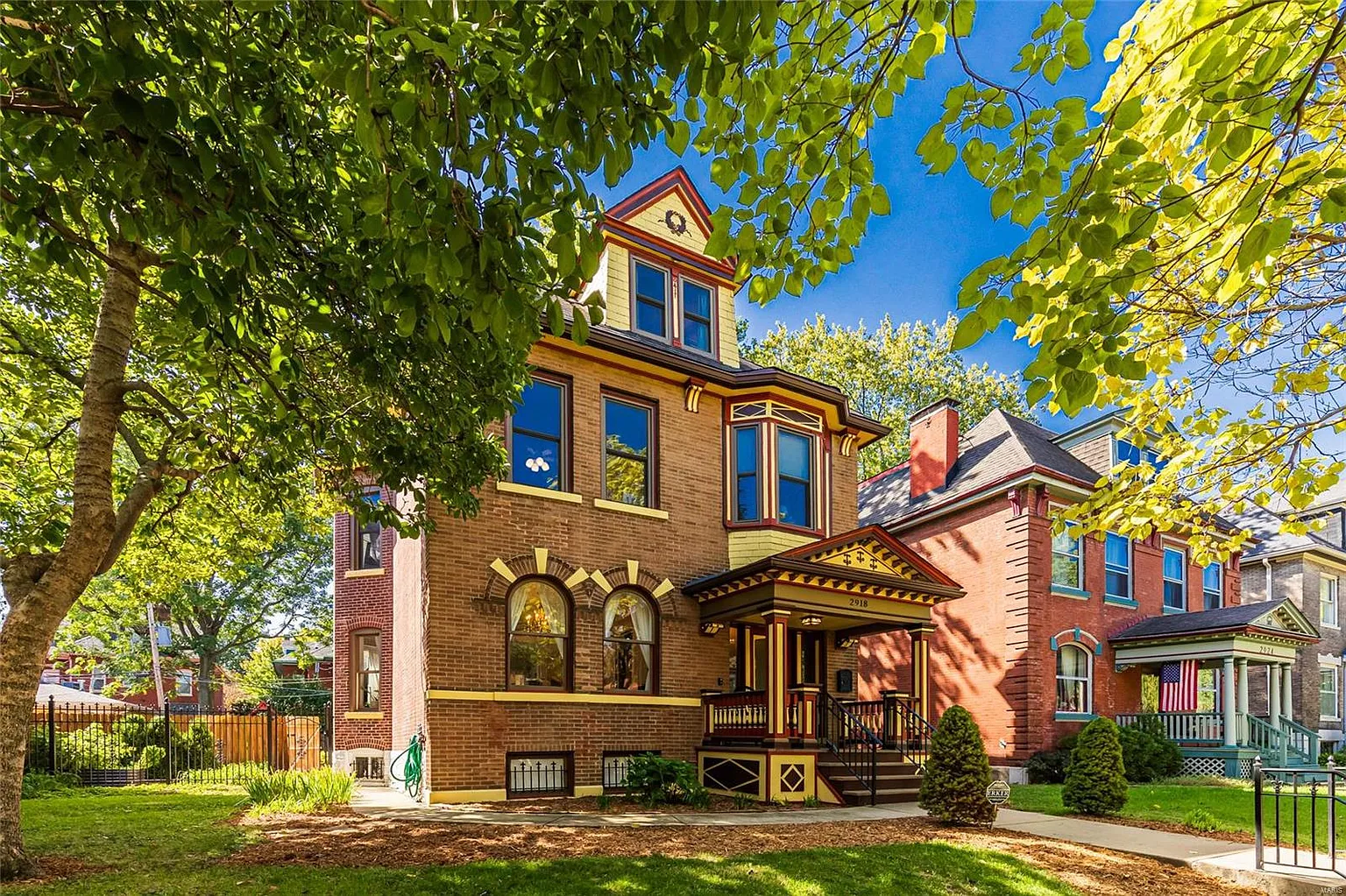 2918 Allen Ave photo 1