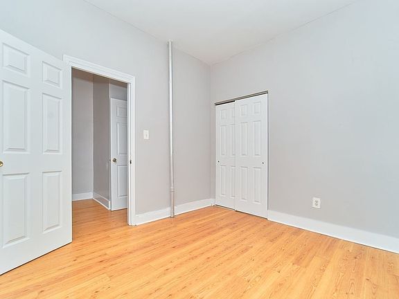 4th image of 1707 Amsterdam Ave #42