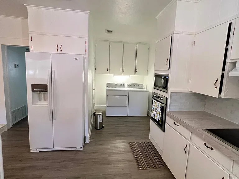 902 S Kaufman St — Photo 17