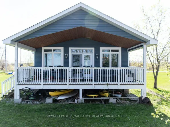 166 Easy Ln, Frontenac Islands, ON K0H 2Y0
