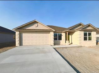 25 Curly Leaf Ln, Conway, AR 72032