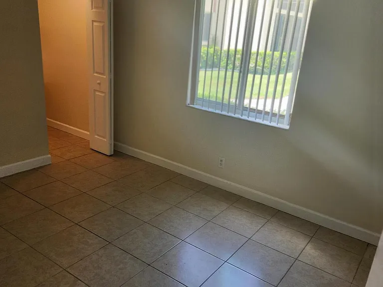4731 Sable Pine Cir #B1 — Photo 11