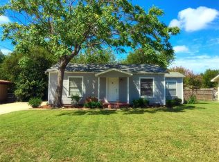 1012 Wade Hampton St, Benbrook, TX 76126
