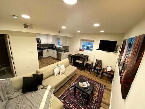 1711 19th St NW #B1 Photo 1