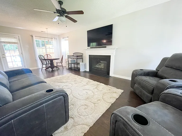 104 Cedar Field Ln — Photo 21
