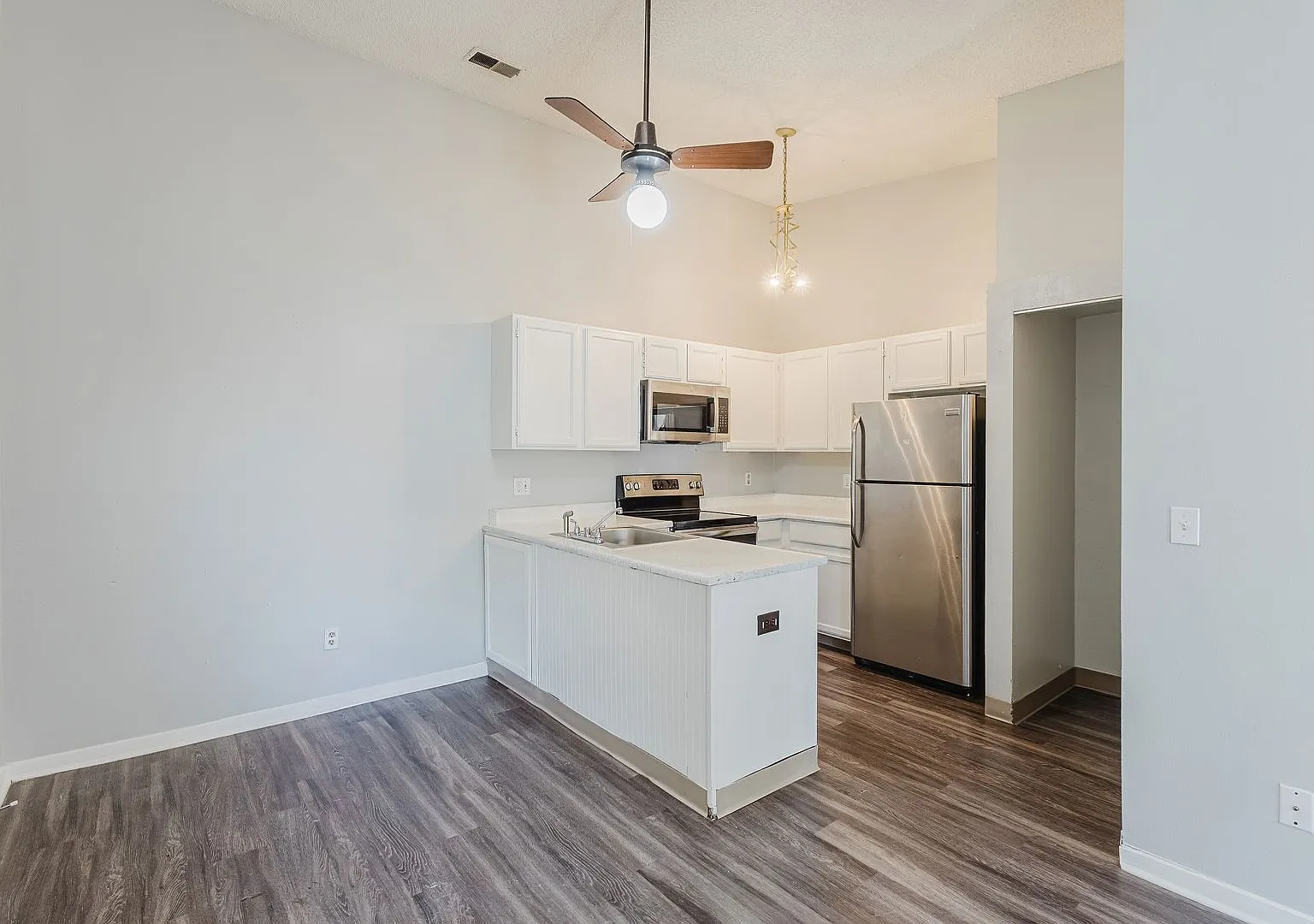 Studio Apartment in the Sable Cove Community! — Photo 2