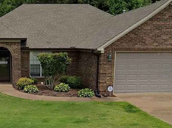 25 Hamlett Cv, Jackson, TN 38305