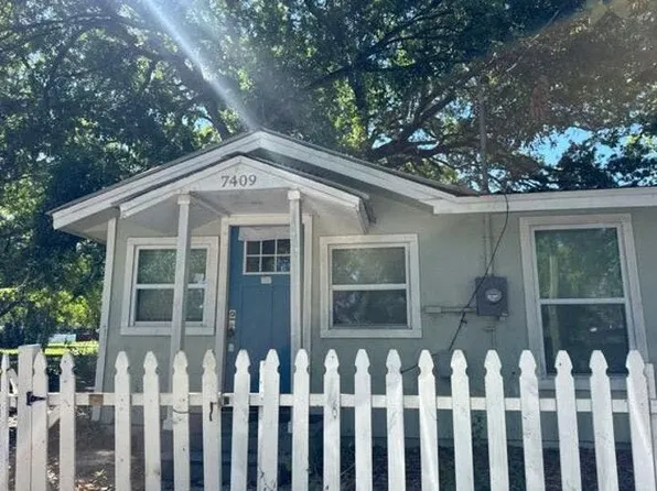 7409 Rhode Island Dr, Tampa, FL 33619