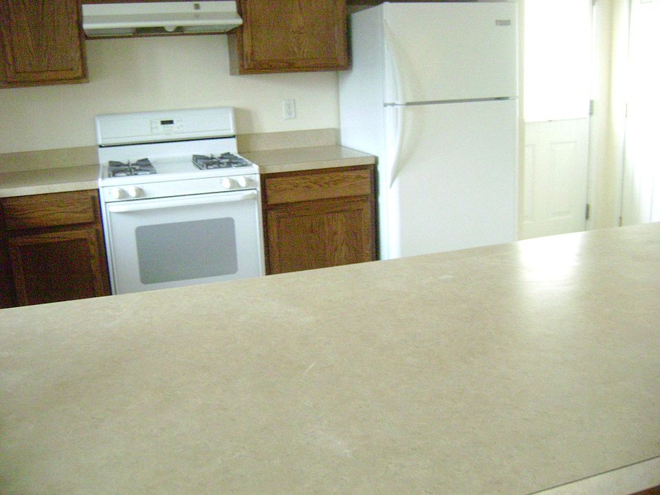 2nd image of 192 S Franklin St