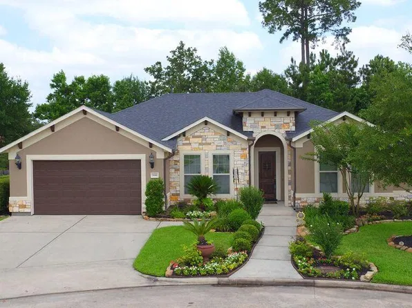 28986 Twisted Oak Dr, Shenandoah, TX 77381
