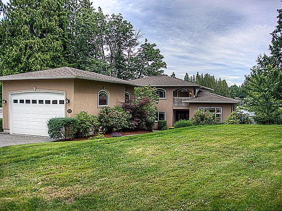 Front from driveway.