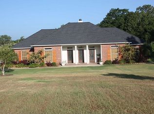 175 Page Creek Dr, Hallsville, TX 75650