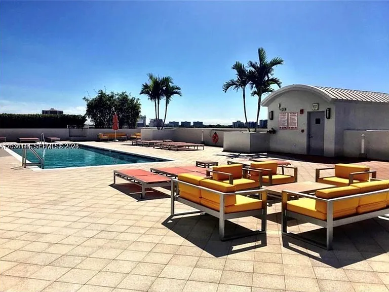 3180 SW 22nd Ter #701 — Photo 21