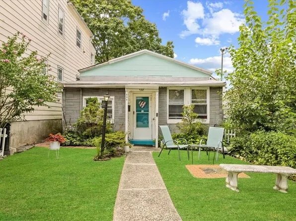 538 S 9th Avenue, Mount Vernon, NY 10550