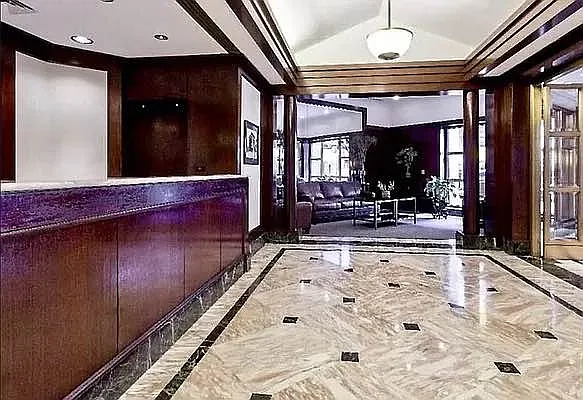 Rented by Compass | media 9