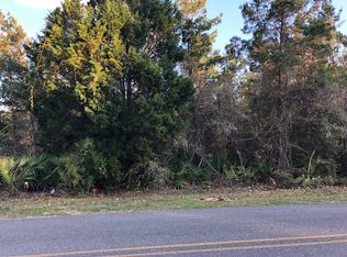 2052 Lighthouse Rd, Carrabelle, FL 32322