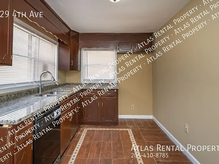 129 4th Ave — Photo 14