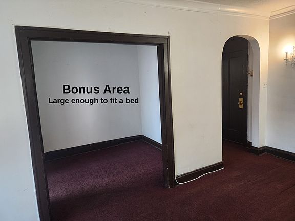 3rd image of 1903 E 79th St APT 304