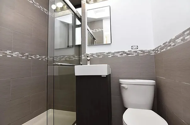 Rented by Bohemia Realty Group | media 12