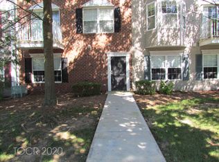 2396 Quill Ct, Mahwah, NJ 07430