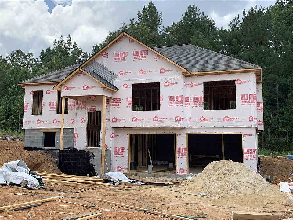 2nd image of 34 Whispering Pines Trl
