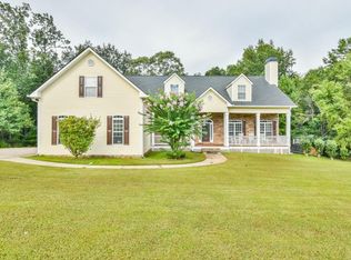 4972 Cash Rd, Flowery Branch, GA 30542