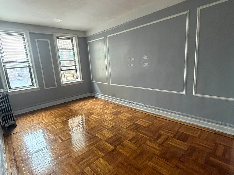 85-50 Forest Pkwy #4A — Photo 1
