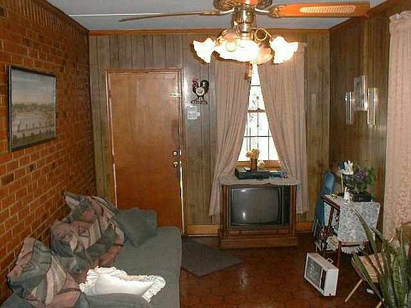 4th image of 2902 19th St