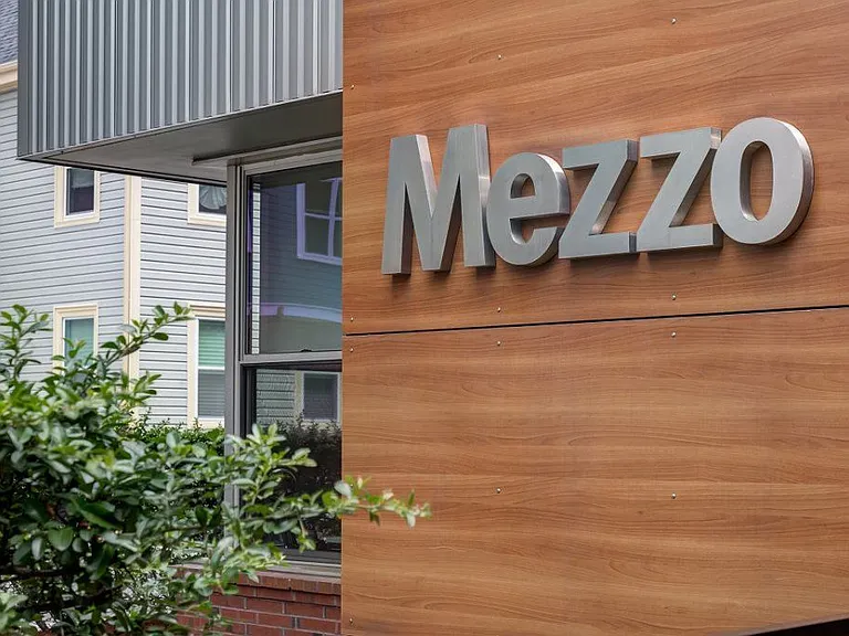 Mezzo Design Lofts — Photo 1