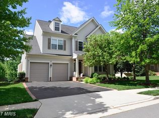 45813 Sterling Bridge Pl, Sterling, VA 20164