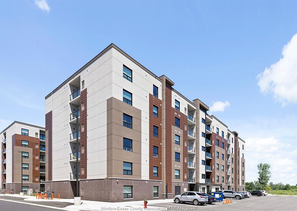 1st image of 728 Brownstone Dr #208