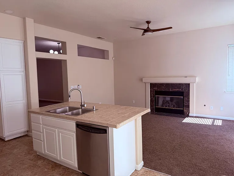 9728 Sand Hollow Way — Photo 10