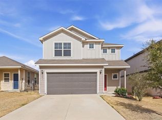 201 Katie Elder Dr, Jarrell, TX 76537